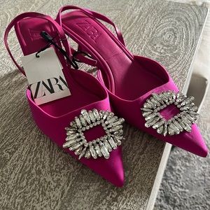 Brand new Zara pink kitten heels